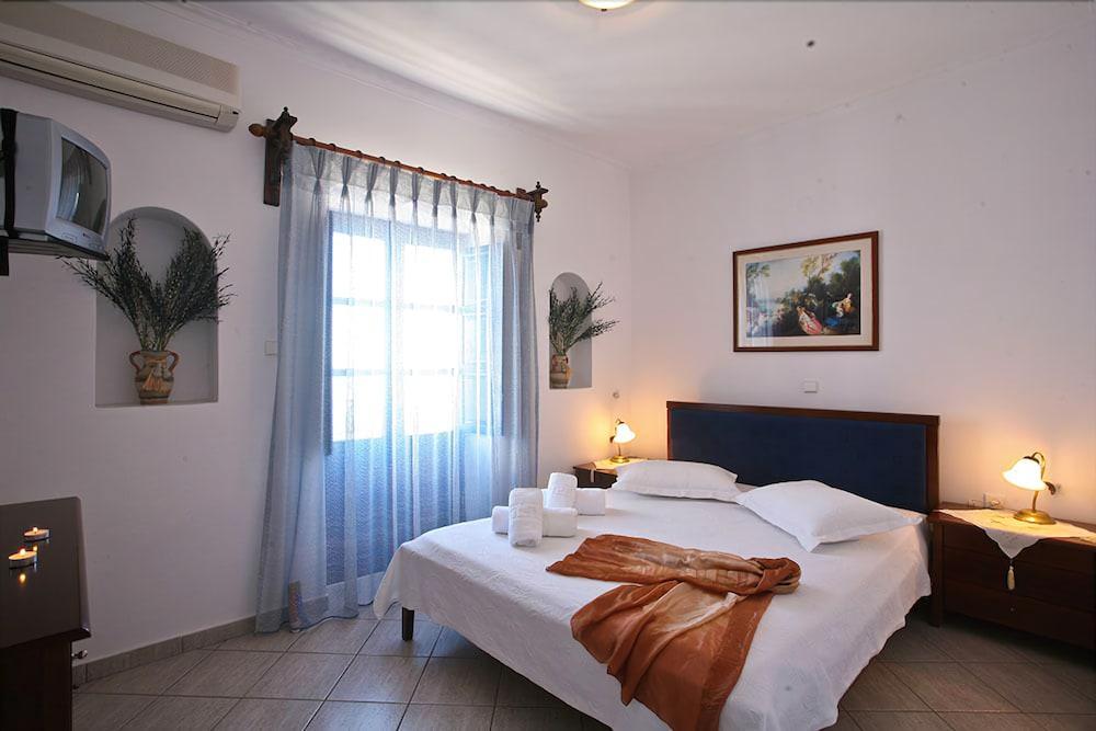 Pergeri Apartments Imerovigli  Ngoại thất bức ảnh